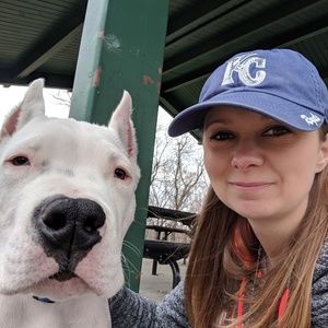 Meet your Posher, Crystal